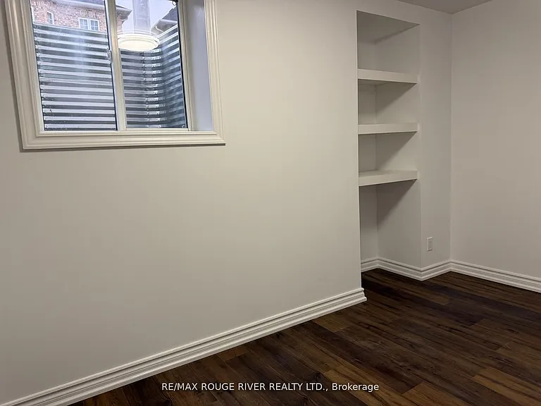 131 Sharplin Dr — Photo 7