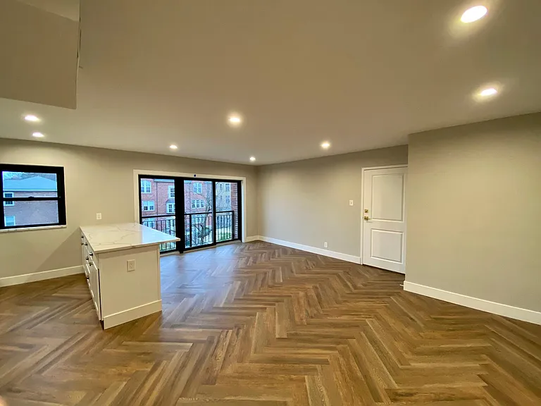 7548 Parkdale Ave #3B — Photo 7