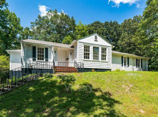 204 Crest Cir, Jasper, AL 35501