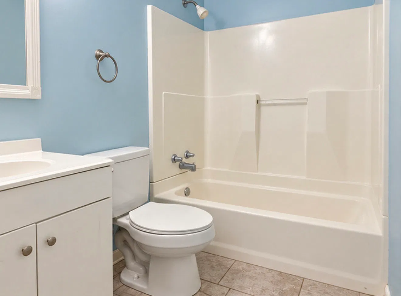2 bed, $1,200 — Photo 2