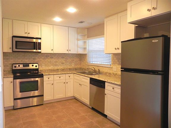 5th image of 13426 Challaburton Dr