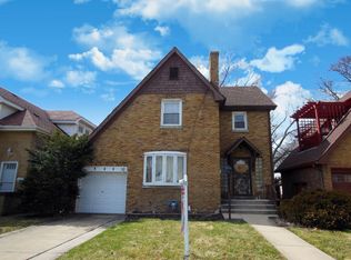 330 Bellwood Ave, Bellwood, IL