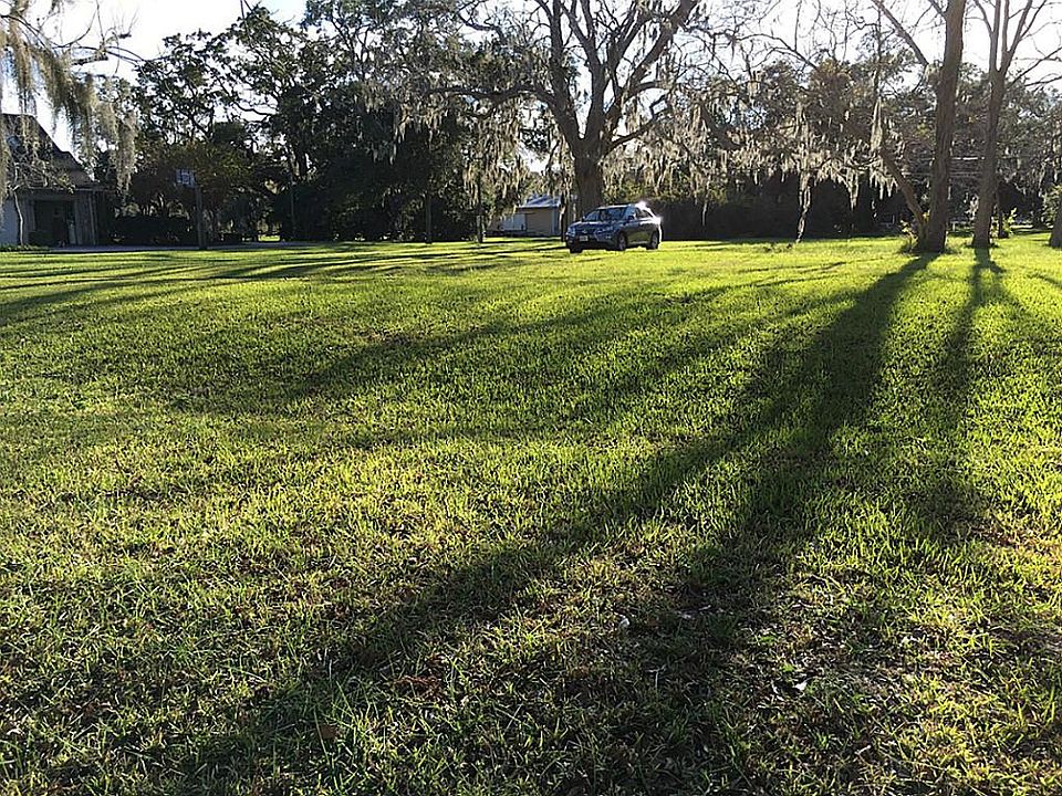 2nd image of 1 Bayou Rd