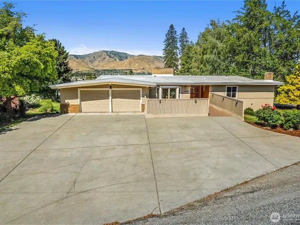 1840 Country Club Drive, East Wenatchee, WA 98802