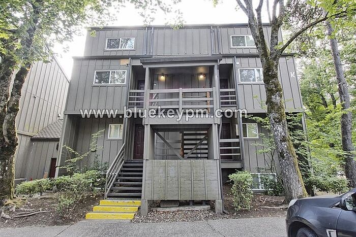 1st image of 4 Touchstone Dr #64