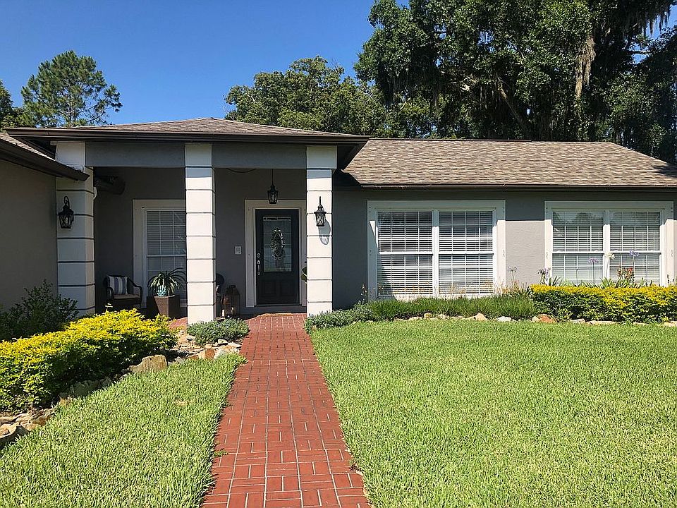 1st image of 15106 Lake Magdalene Blvd