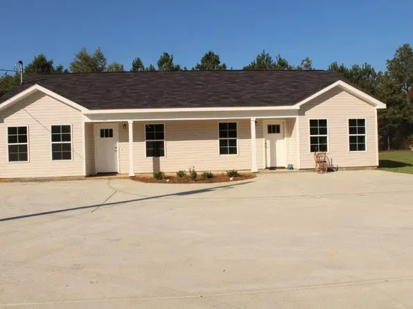 279 N Rocky Creek Rd #A, Ashford, AL 36312