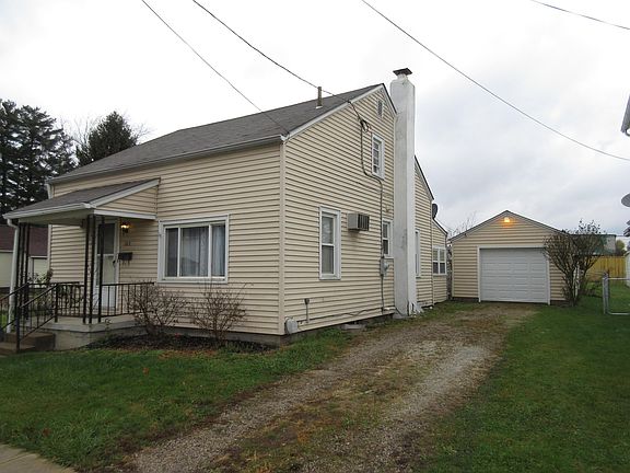 3rd image of 162 Grant St