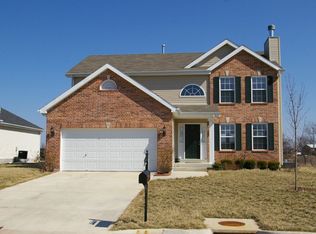 834 Sunflower Dr, Waterloo, IL 62298
