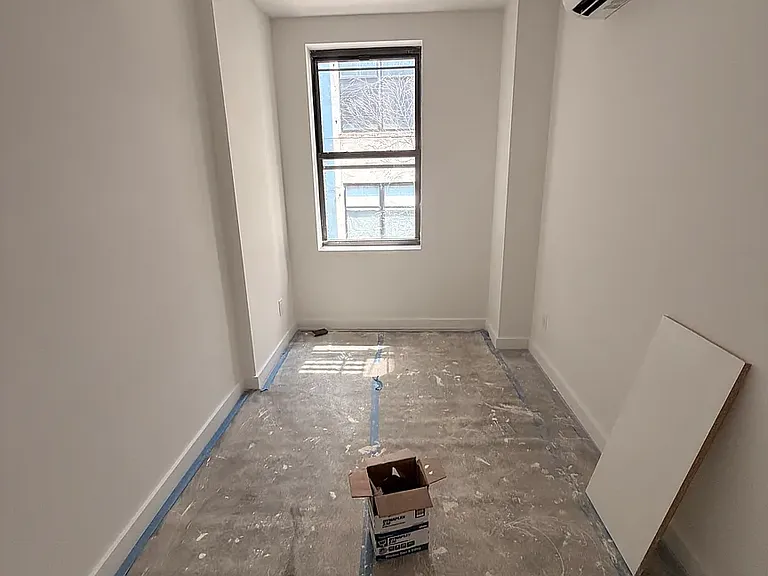 25 E 20th St #3 — Photo 7