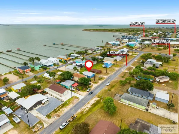 304 N Bayshore Dr, Pt Mansfield, TX 78598