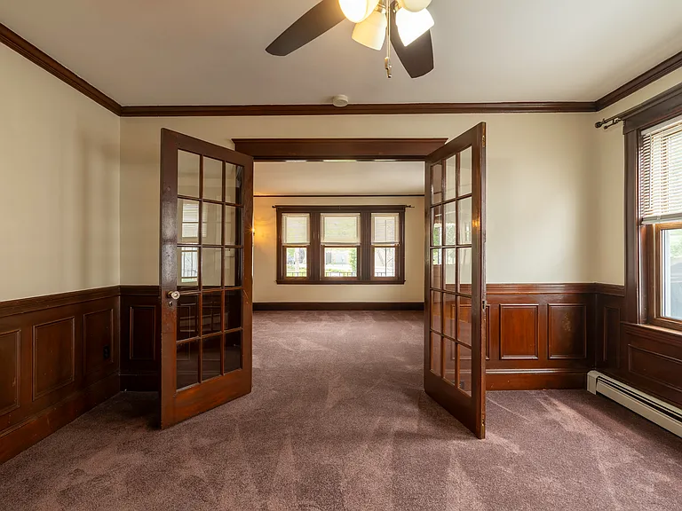 202 Washington St #1 — Photo 7
