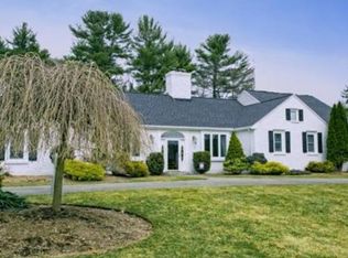 24 Chatham Way, Lynnfield, MA 01940