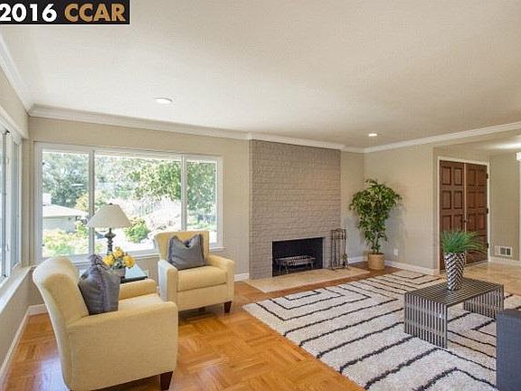 5th image of 321 Birchwood Dr