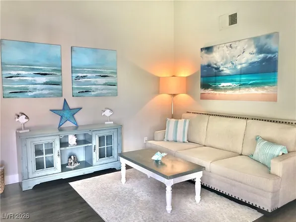 8917 Antioch Way, Las Vegas, NV 89117