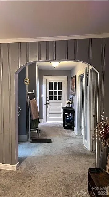 3 bed, 1026 sqft, $1,780 — Photo 2