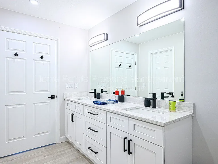 4715 Swordfish St — Photo 15