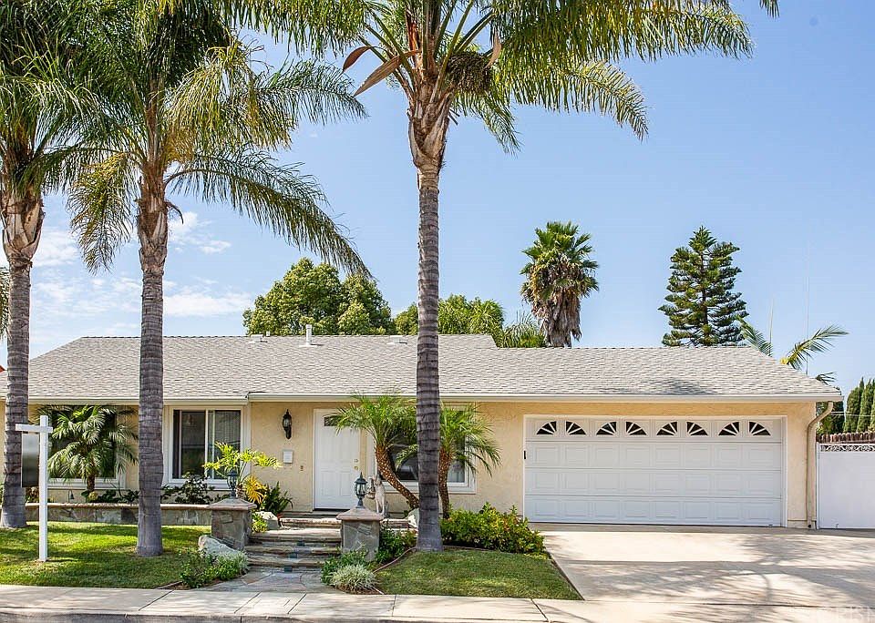 1st image of 649 Wilshire Pl