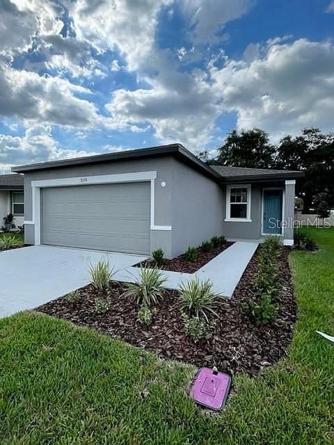 1st image of 3233 Fresno Pl