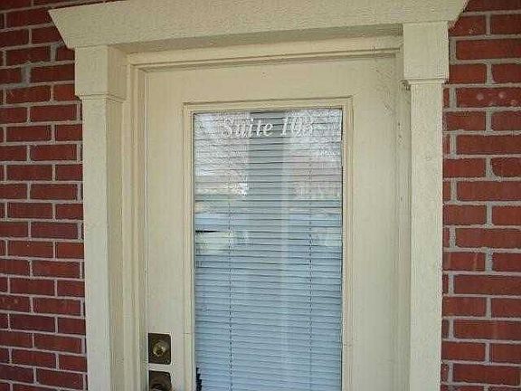 2nd image of 2331 Alabama St Ste 103