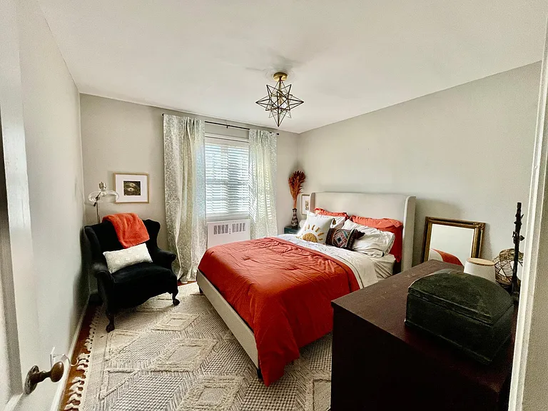 100 Lewis Dr #20-J — Photo 3