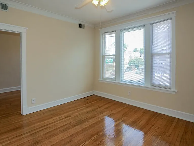 3056 N Greenview Ave #2 — Photo 11