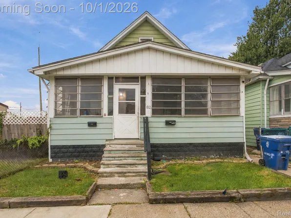 82 Forest St, River Rouge, MI 48218