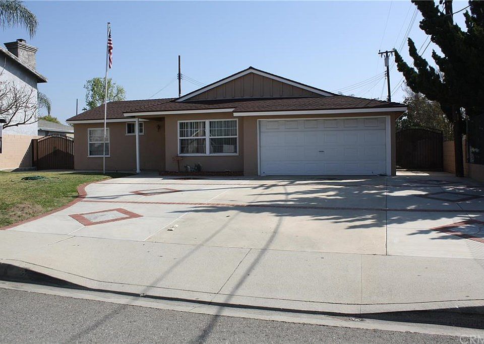 1st image of 12745 Yorba Ave