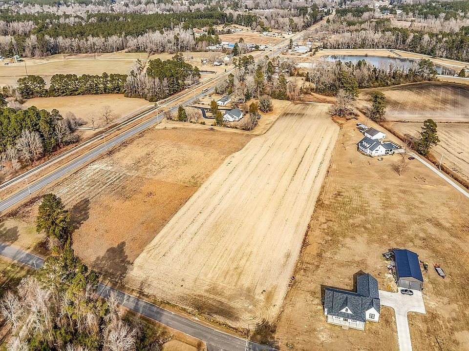 1st image of TBD Lilly Ln.