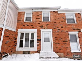 1686 Islandview Ct, Hoffman Estates, IL 60169