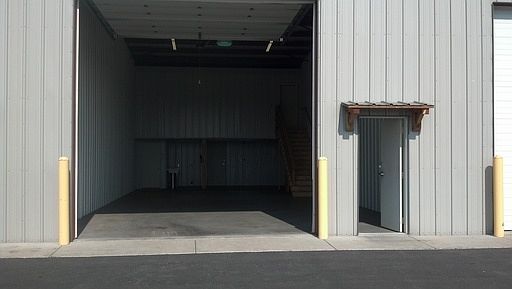 2nd image of 1377 Spooner Rd Ste D