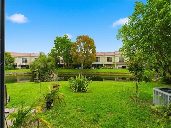 3rd image of 3766 Estepona Ave #13S2