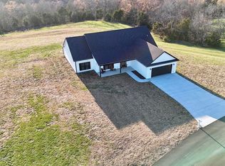 125 Sunny Ln, Sanders, KY 41083