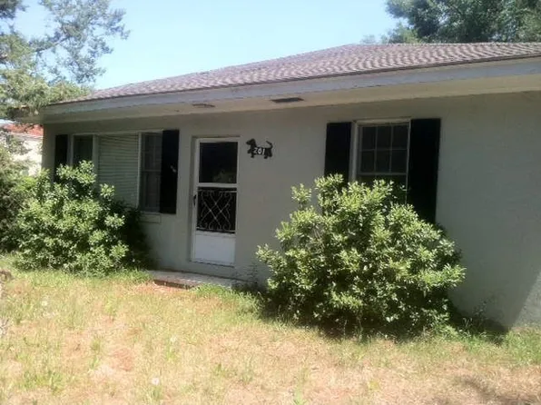 201 Clifford Ave, Sylvania, GA 30467