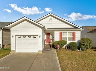 10621 Lone Star Way, Knoxville, TN 37932