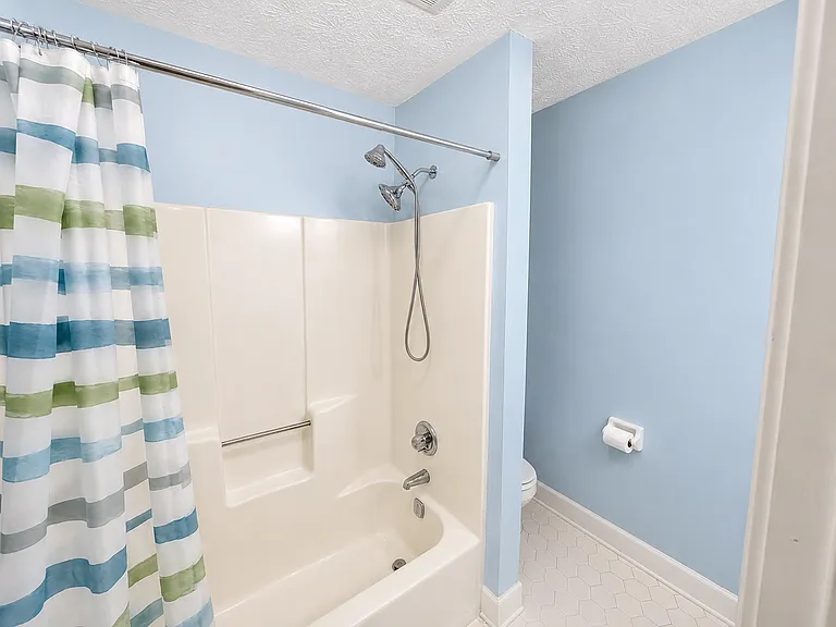 1710 Underwood Dr SE — Photo 7