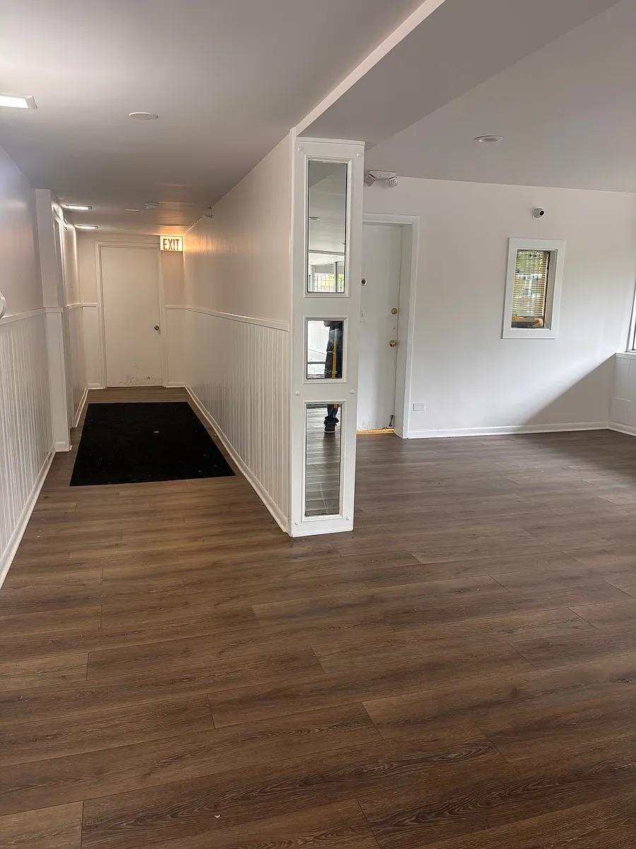 Lobby - 60 N Central