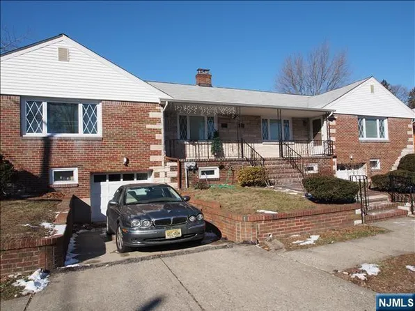 429 Poplar Ave, Maywood, NJ 07607