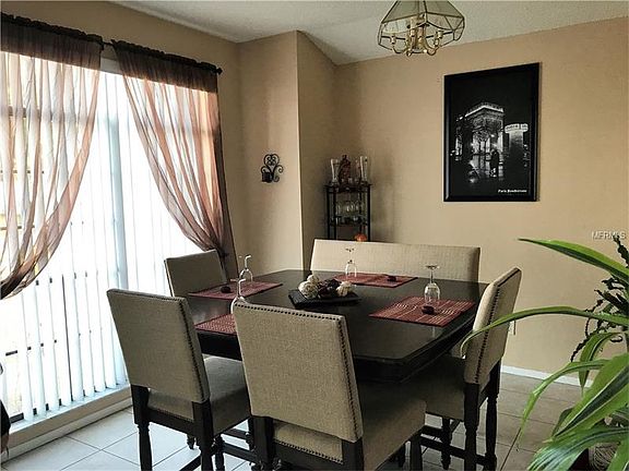 2nd image of 2879 Burwood Ave