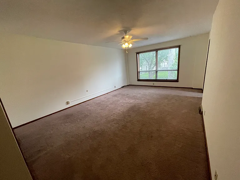 314 N 6th St #102 — Photo 21