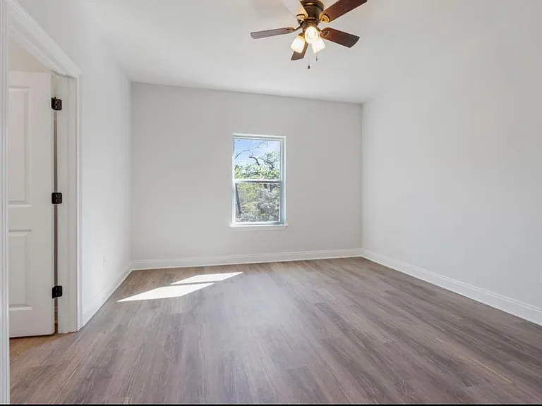 1734 Sound Haven Ct — Photo 10