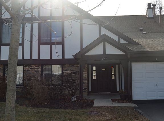 2nd image of 831 Yosemite Trl #B6
