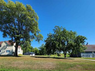 51502 336th St, Winthrop, MN 55396