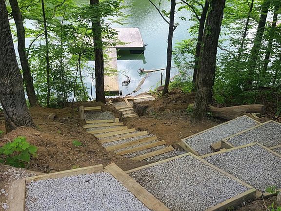 4th image of 352 Perry Smith Ln