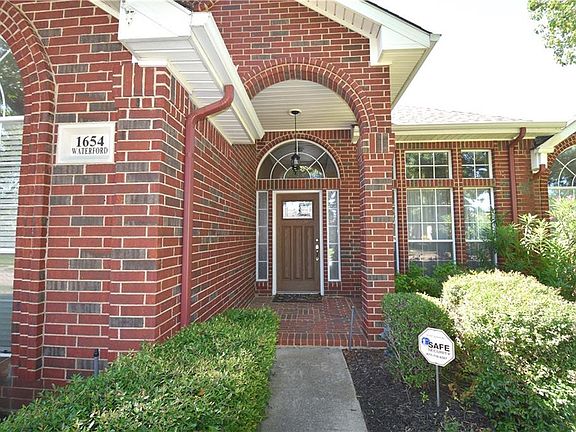 2nd image of 1654 Waterford Dr
