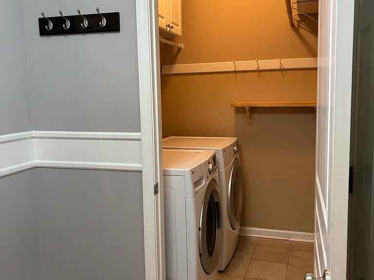 2532 Asher View Ct — Photo 4