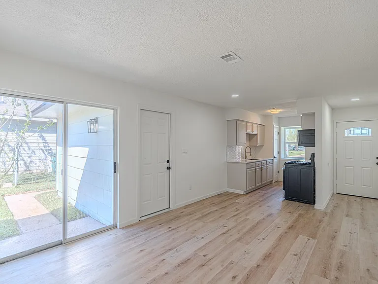 3538 Cork Dr — Photo 25