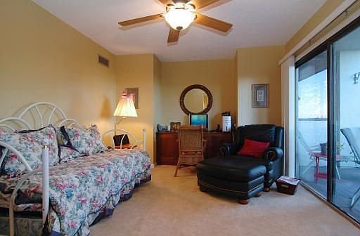 5th image of 5020 Bayshore Blvd APT 101