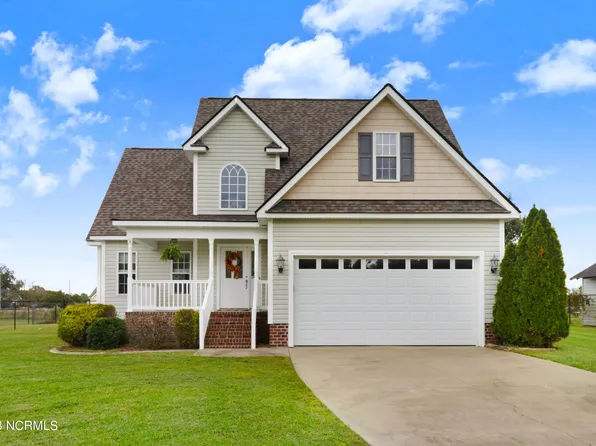 102 Rachel K Drive Drive, Pikeville, NC 27863