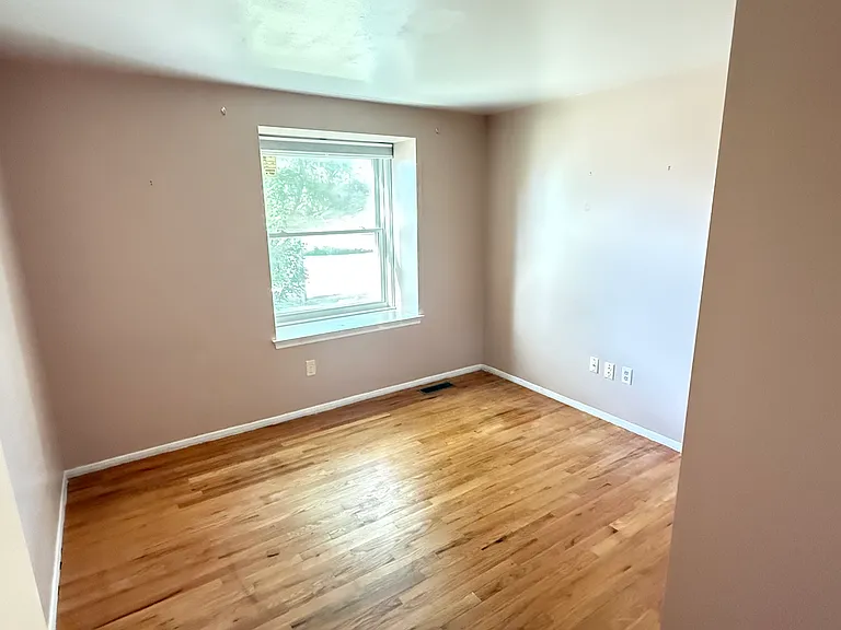 3163 Plymouth Rd — Photo 48